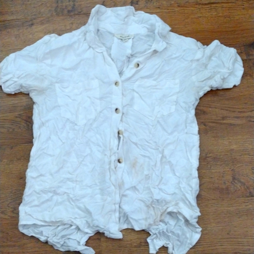Silk and Sam Button Top